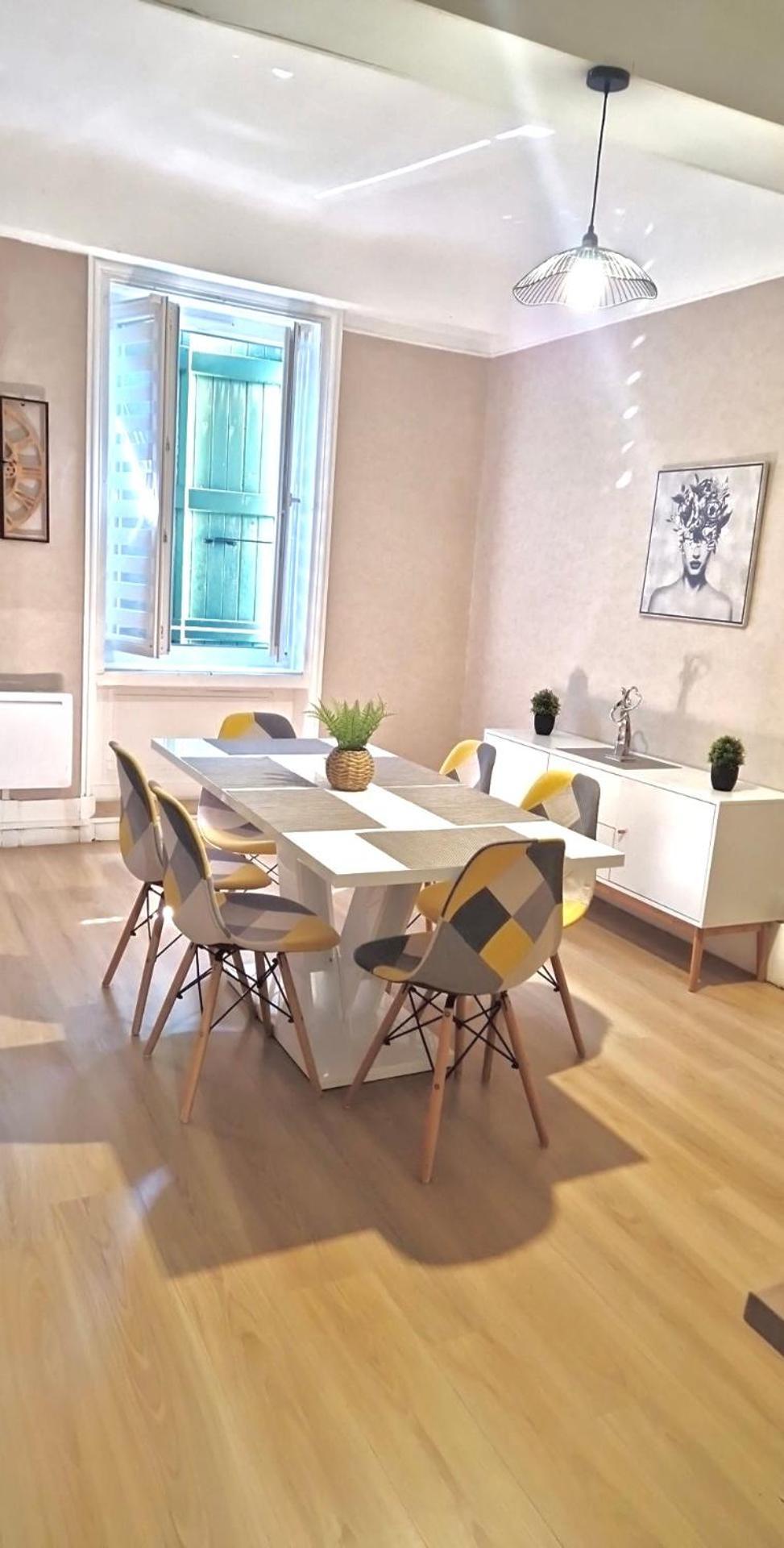 Appartamento Le Retro Saint-Laurent-sur-Saone Esterno foto